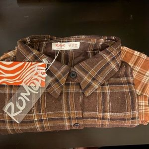 ⚠️LAST CHANCE⚠️ Oversized multi-color flannel button-down